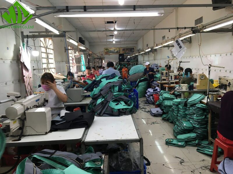 Xưởng may balo thể thao đẹp (2) Xưởng may balo thể thao đẹp (2)