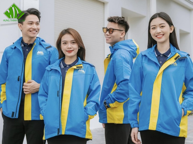 Top 35 mẫu áo gió đồng phục theo yêu cầu (10)