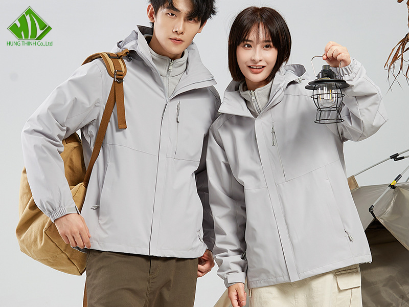 Xưởng may áo khoác chống thấm nước đồng phục số lượng lớn (7) Xưởng may áo khoác chống thấm nước đồng phục số lượng lớn (7)