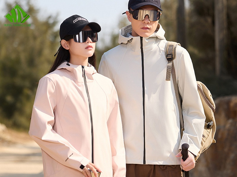 Xưởng may áo khoác uy tín (5) Xưởng may áo khoác uy tín (5)