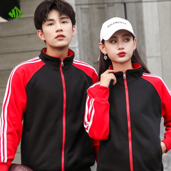 Ao khoac ni mau den phoi do (2)