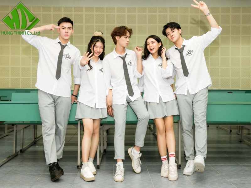 May đồng phục học sinh tại nhà đẹp (13) May đồng phục học sinh tại nhà đẹp (13)