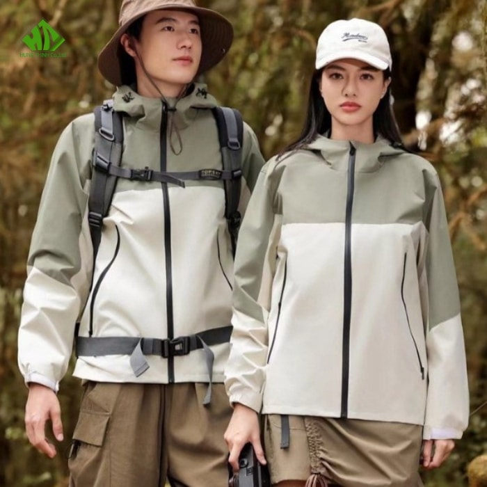 Ao khoac dong phuc mau trang kem phoi xanh reu 1