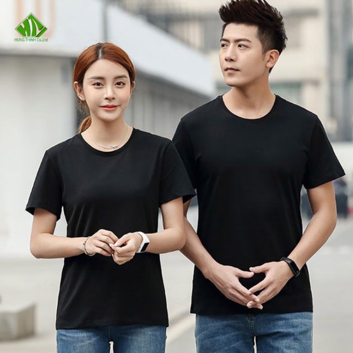 Ao thun dong phuc co tron mau den (1)