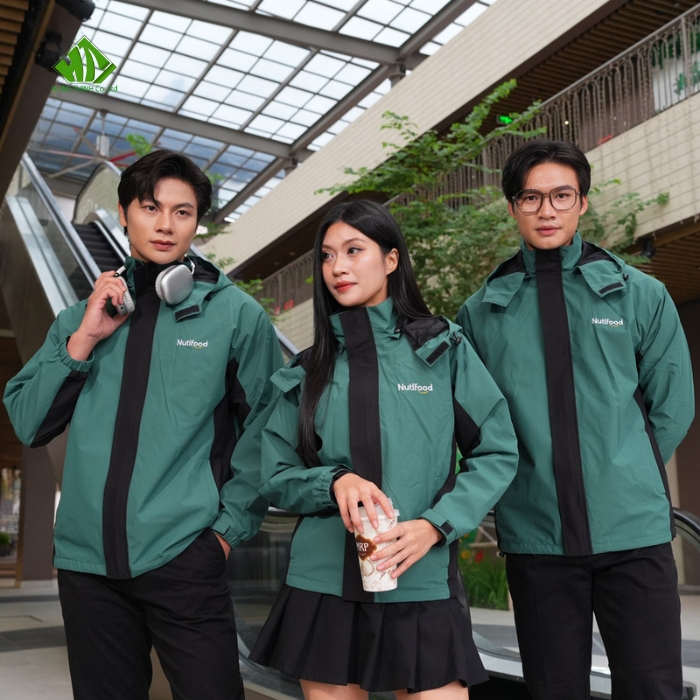 Ao gio dong phuc cong ty Nutifood (2)