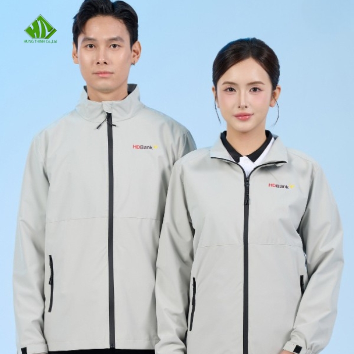 Ao gio dong phuc mau xam trang