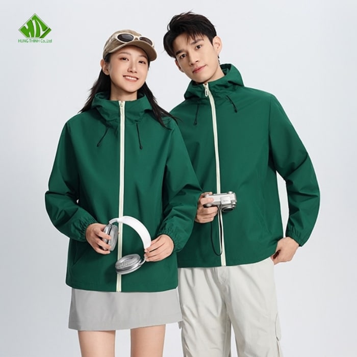 Áo khoác đồng phục màu xanh lá cây đậm