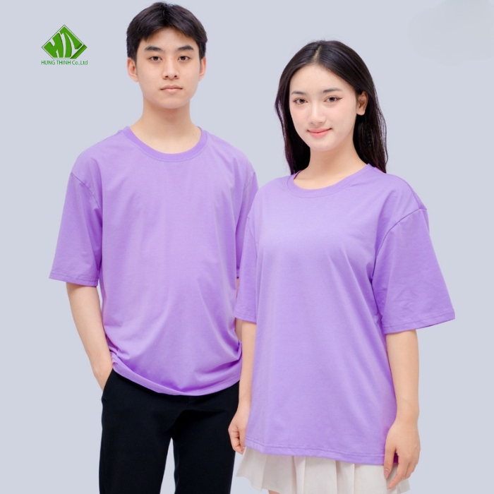 Ao thun dong phuc co tron mau tim