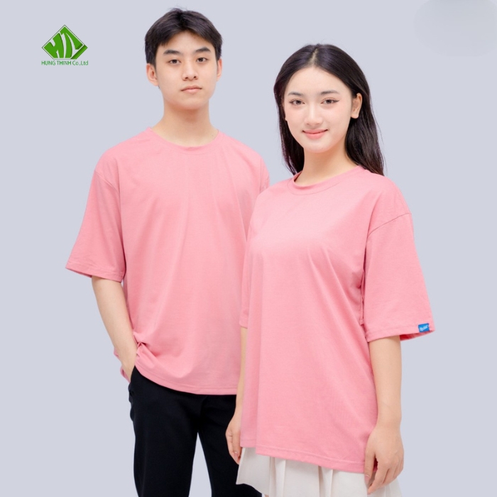 Ao thun dong phuc mau hong phan dam