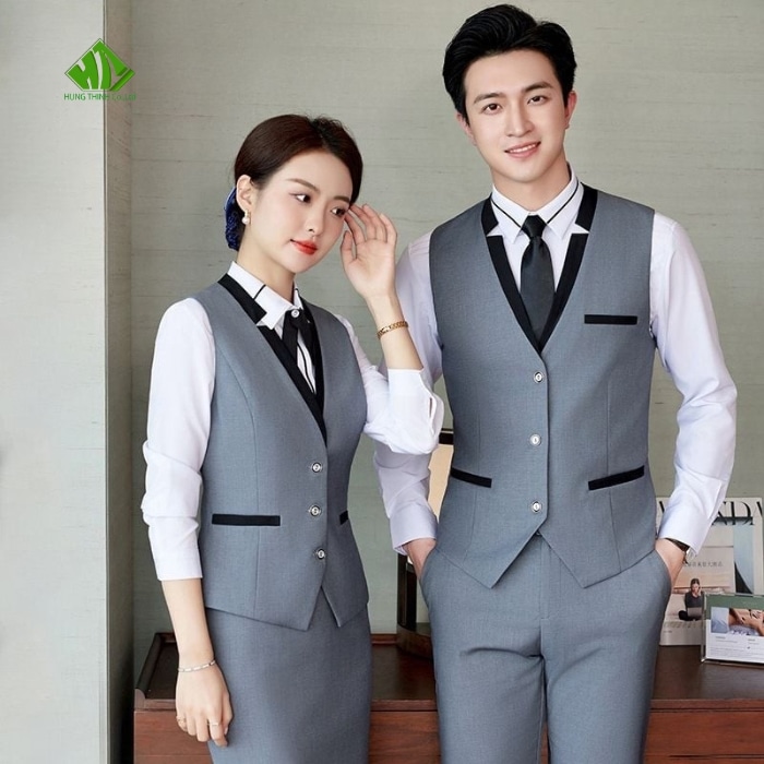 Ao gile dong phuc mau xam ghi phoi vien den